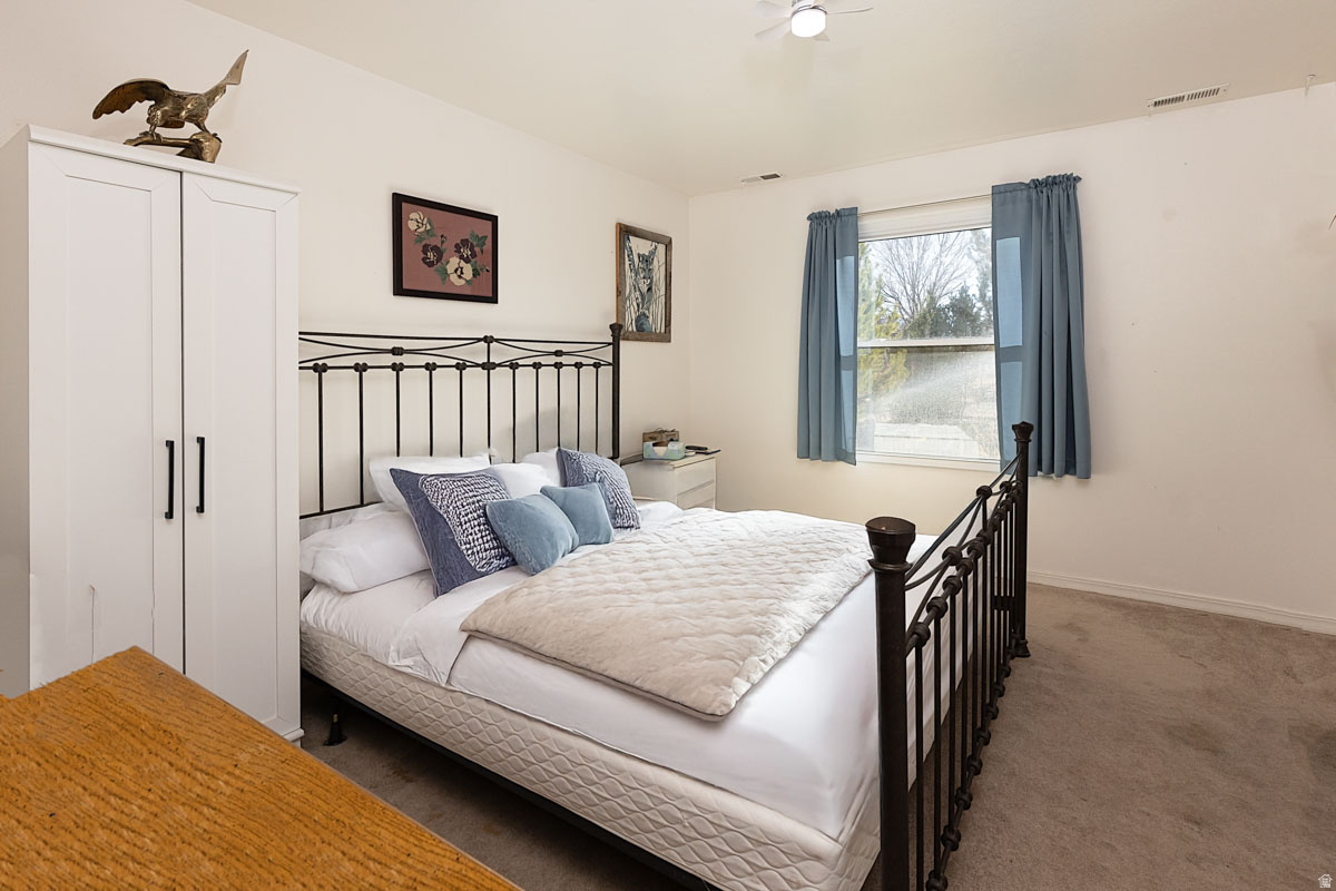 MID VALLEY ESTATES - Residential