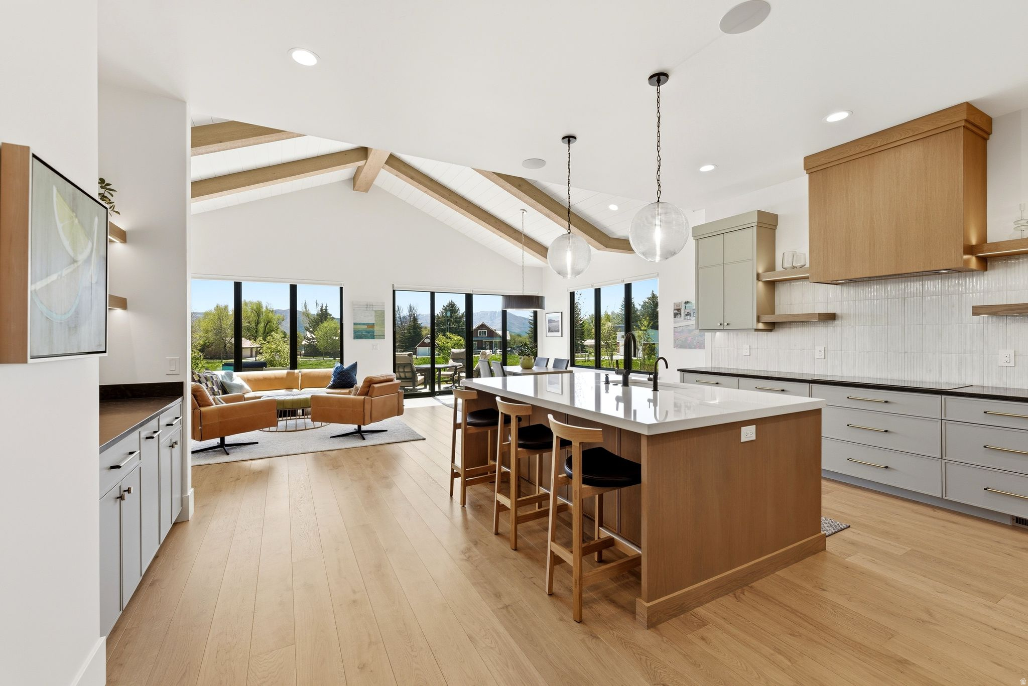REMUND FARMS - Residential