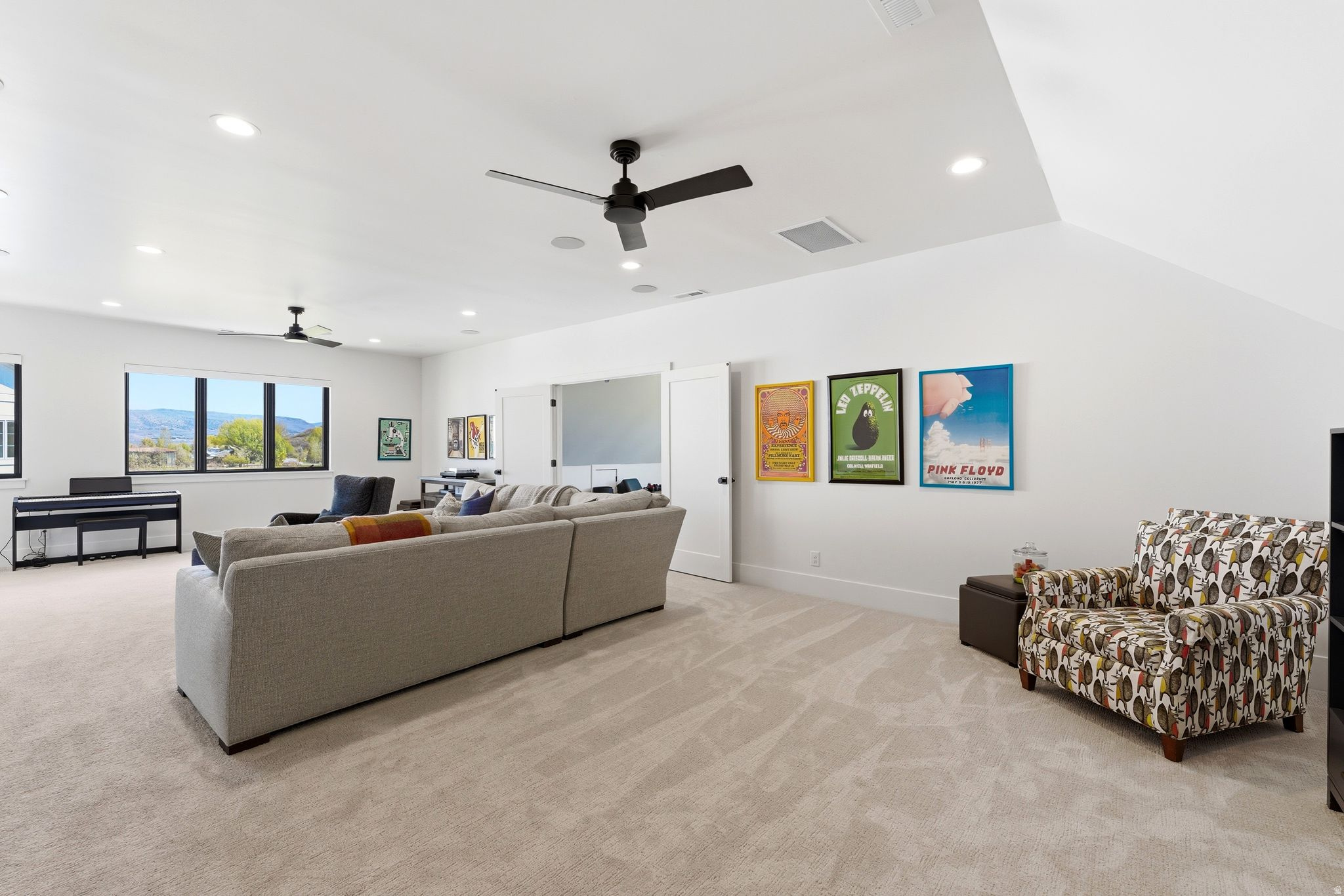 REMUND FARMS - Residential