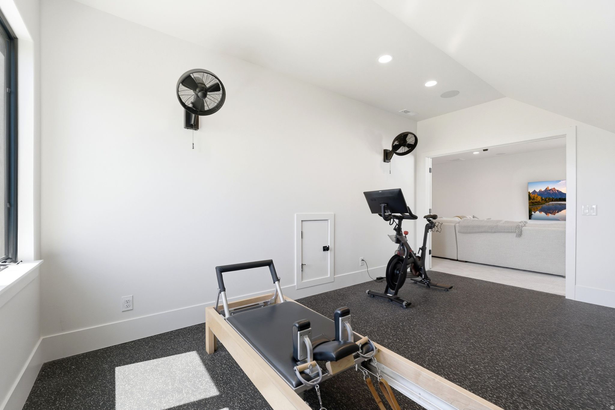 REMUND FARMS - Residential