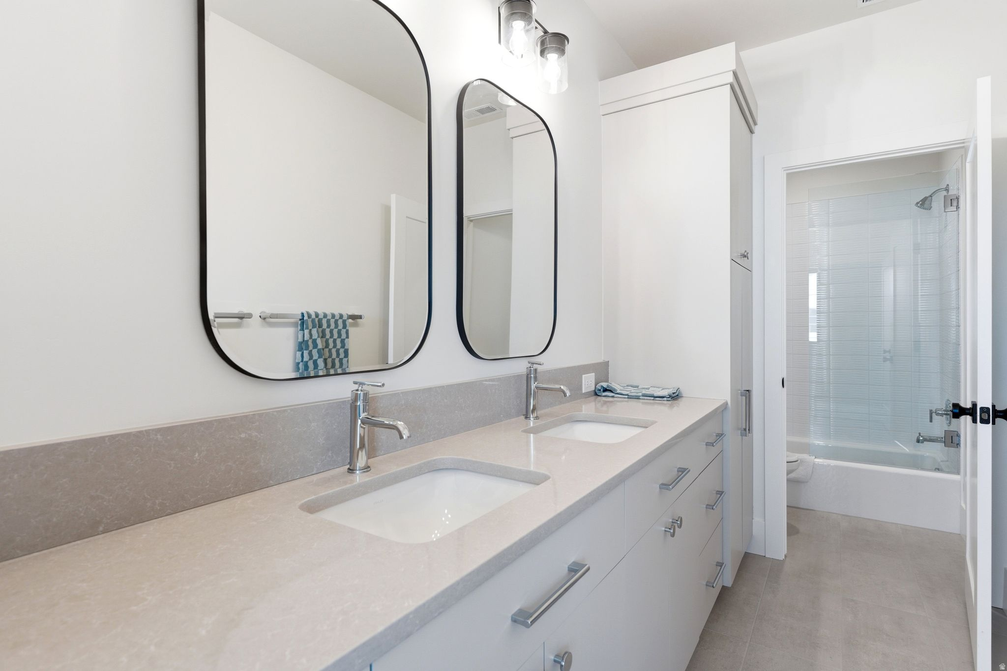 REMUND FARMS - Residential