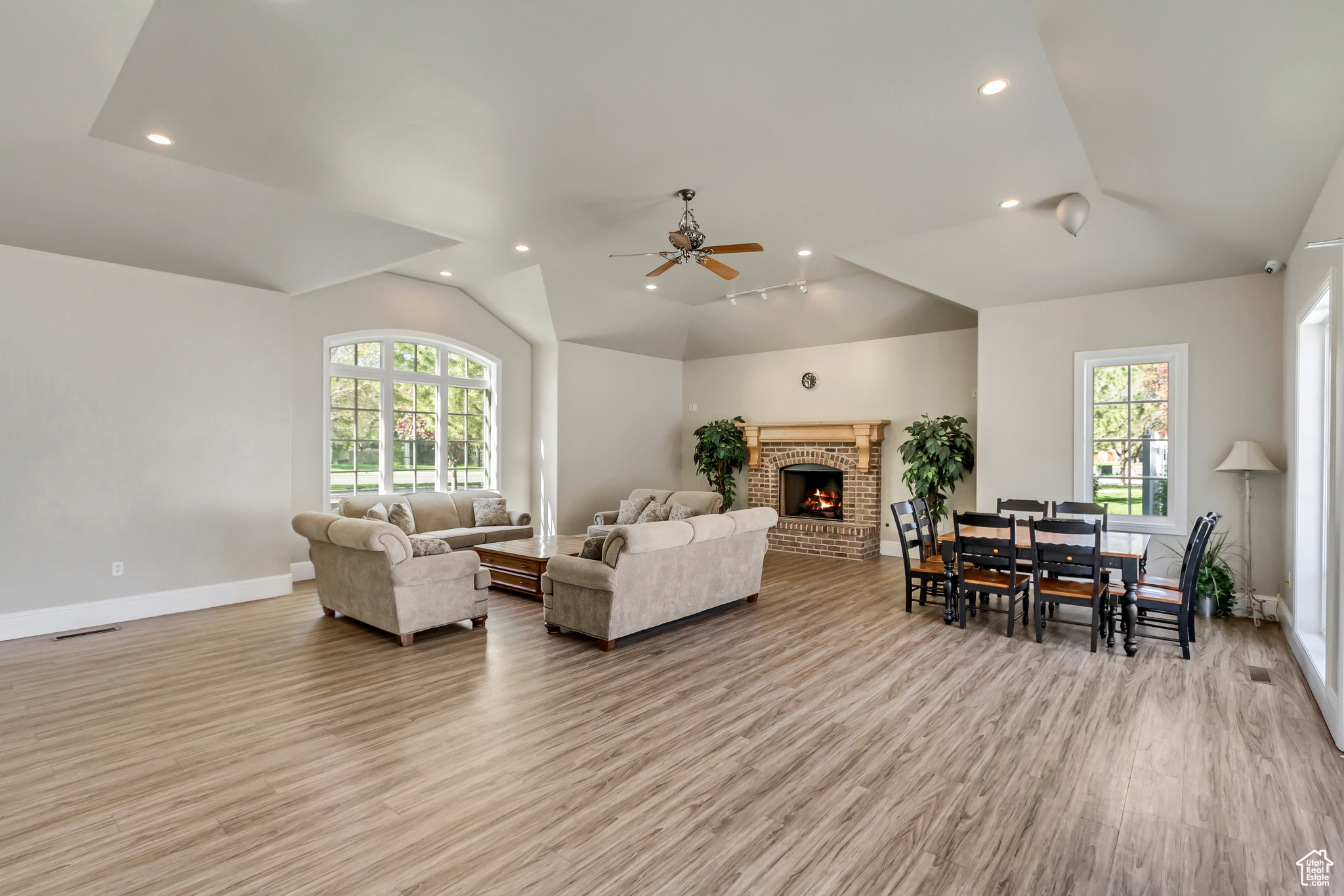 747 N 200, Springville, Utah image 35