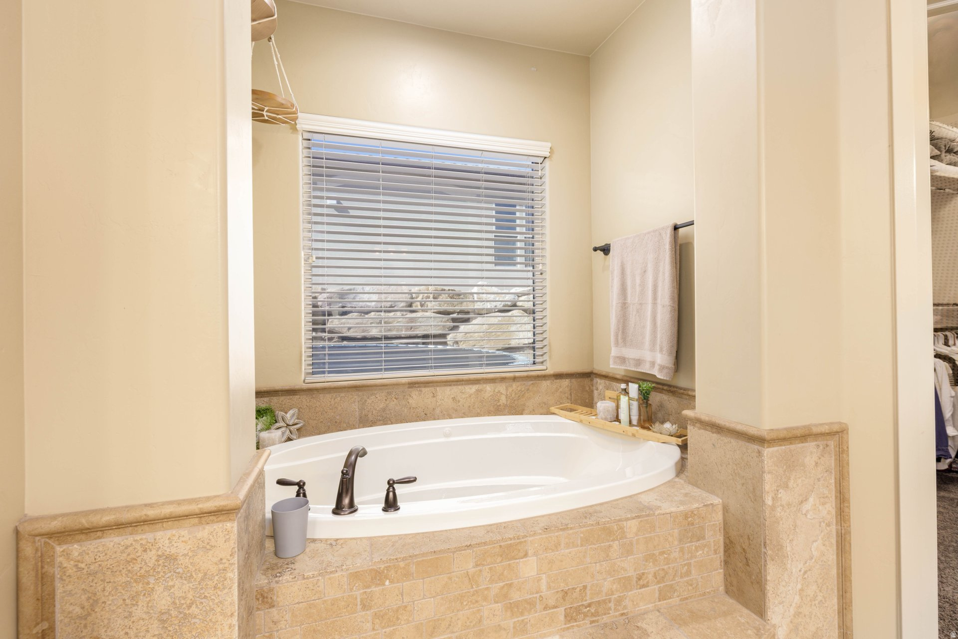 TONAQUINT TERRACE PH 1 - Residential