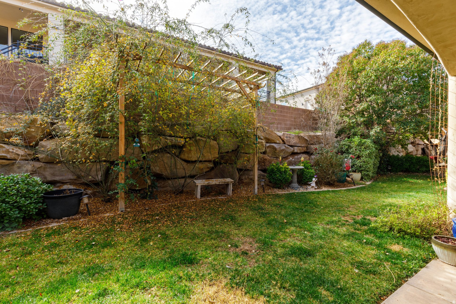 TONAQUINT TERRACE PH 1 - Residential