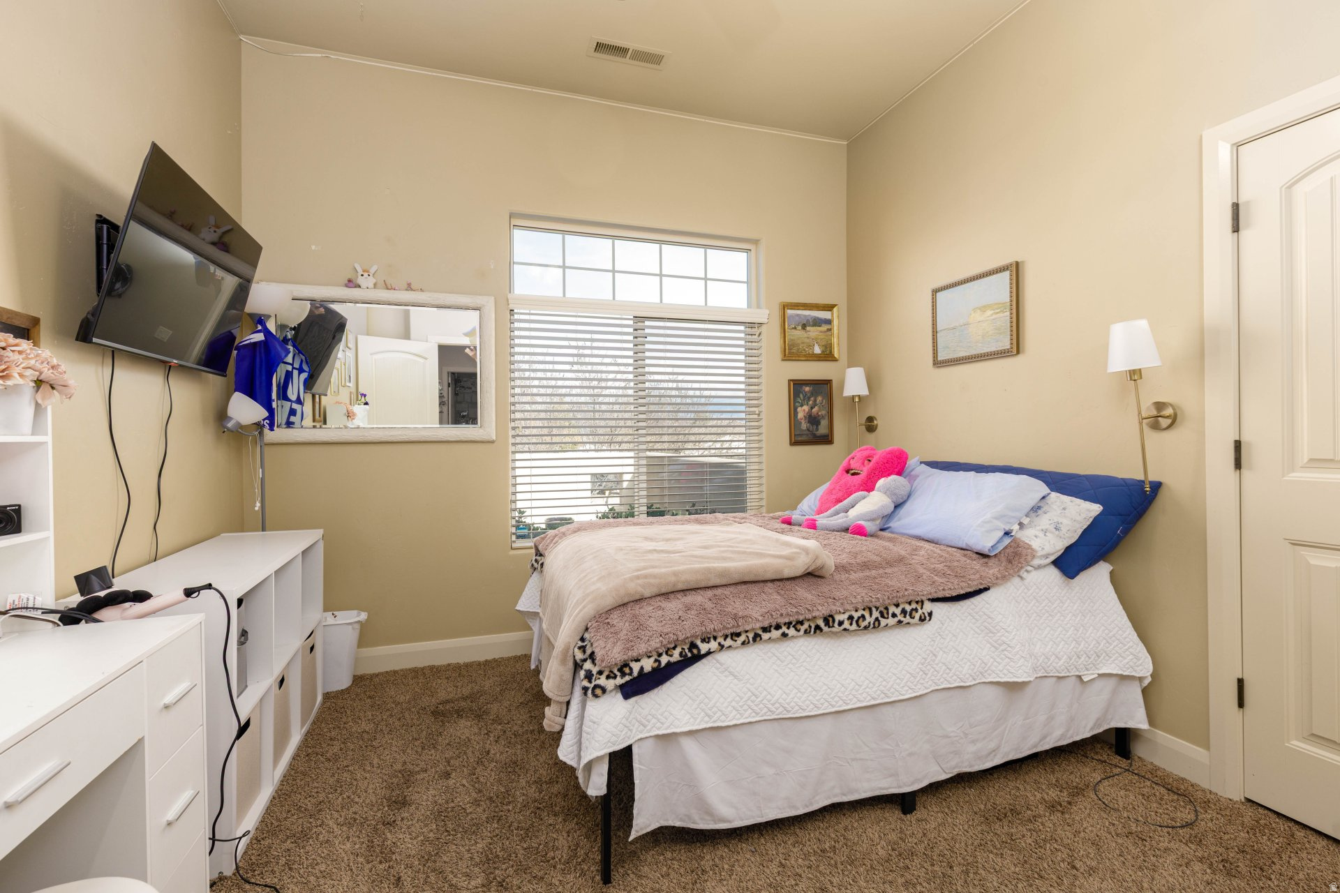 TONAQUINT TERRACE PH 1 - Residential