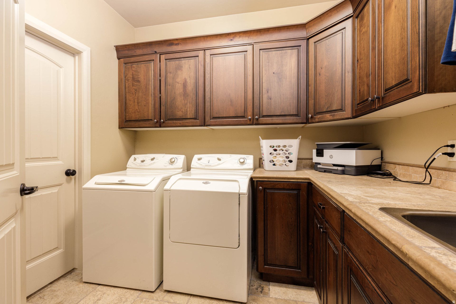 TONAQUINT TERRACE PH 1 - Residential