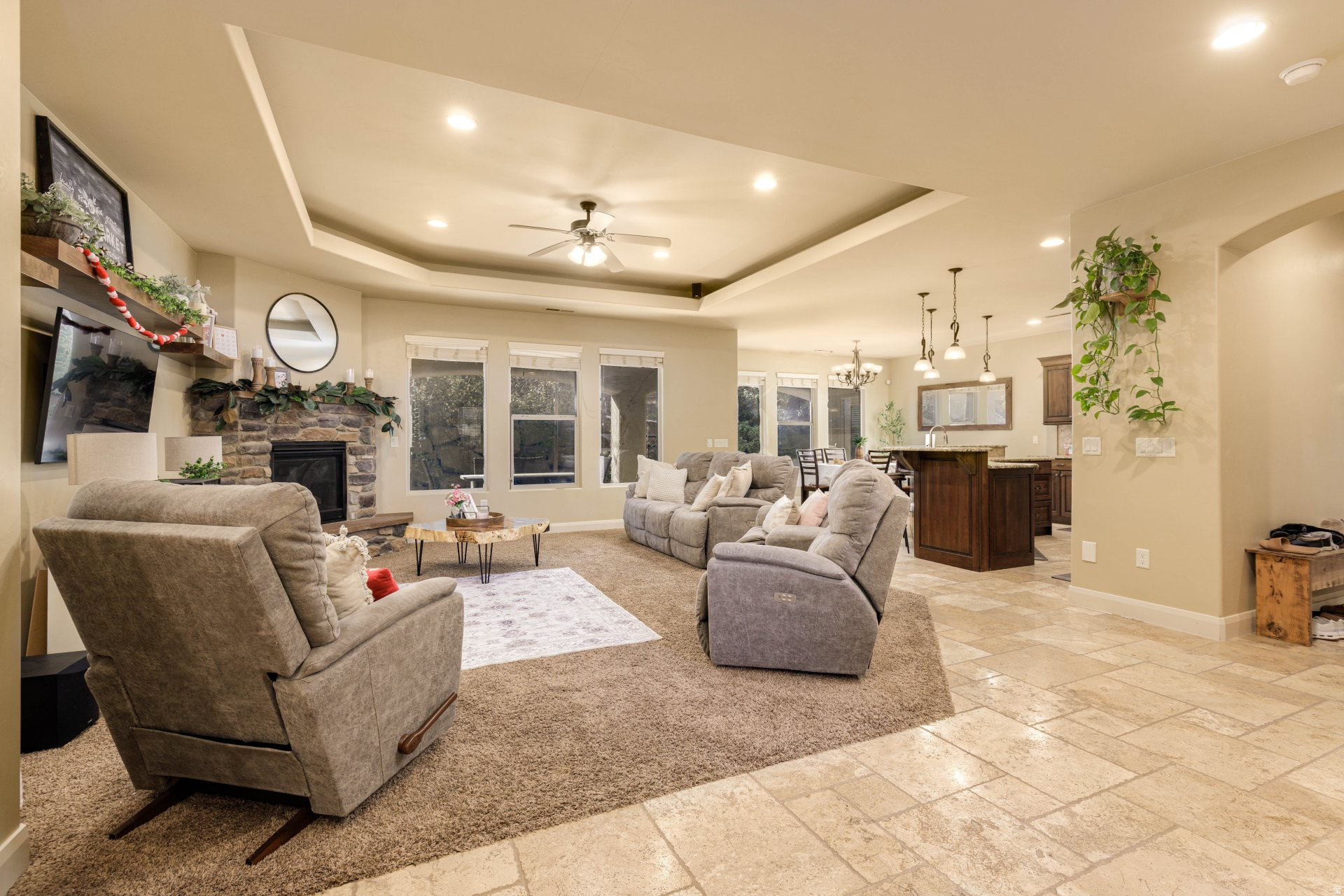 TONAQUINT TERRACE PH 1 - Residential