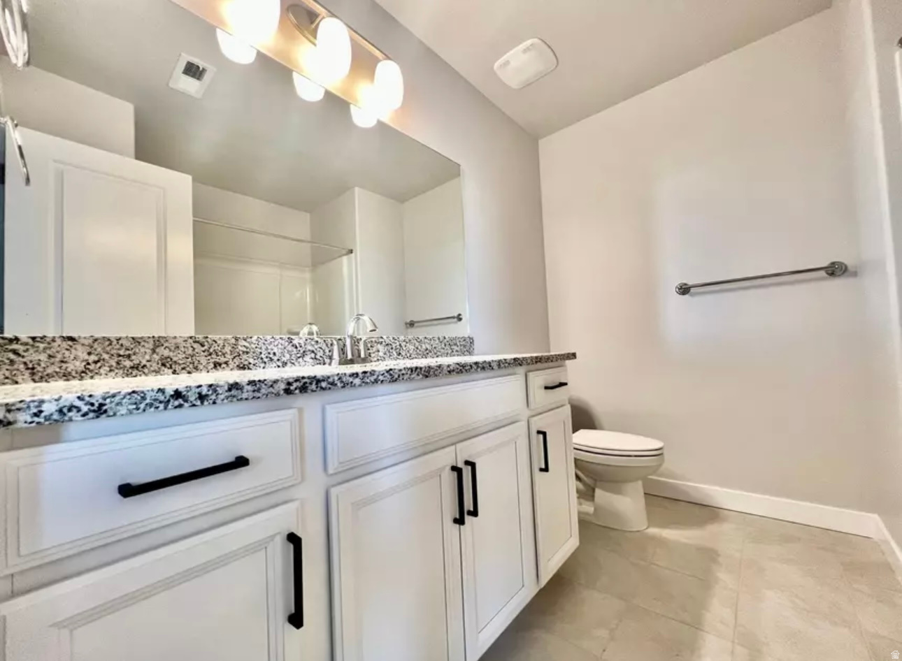 SALT POINT - Residential Lease