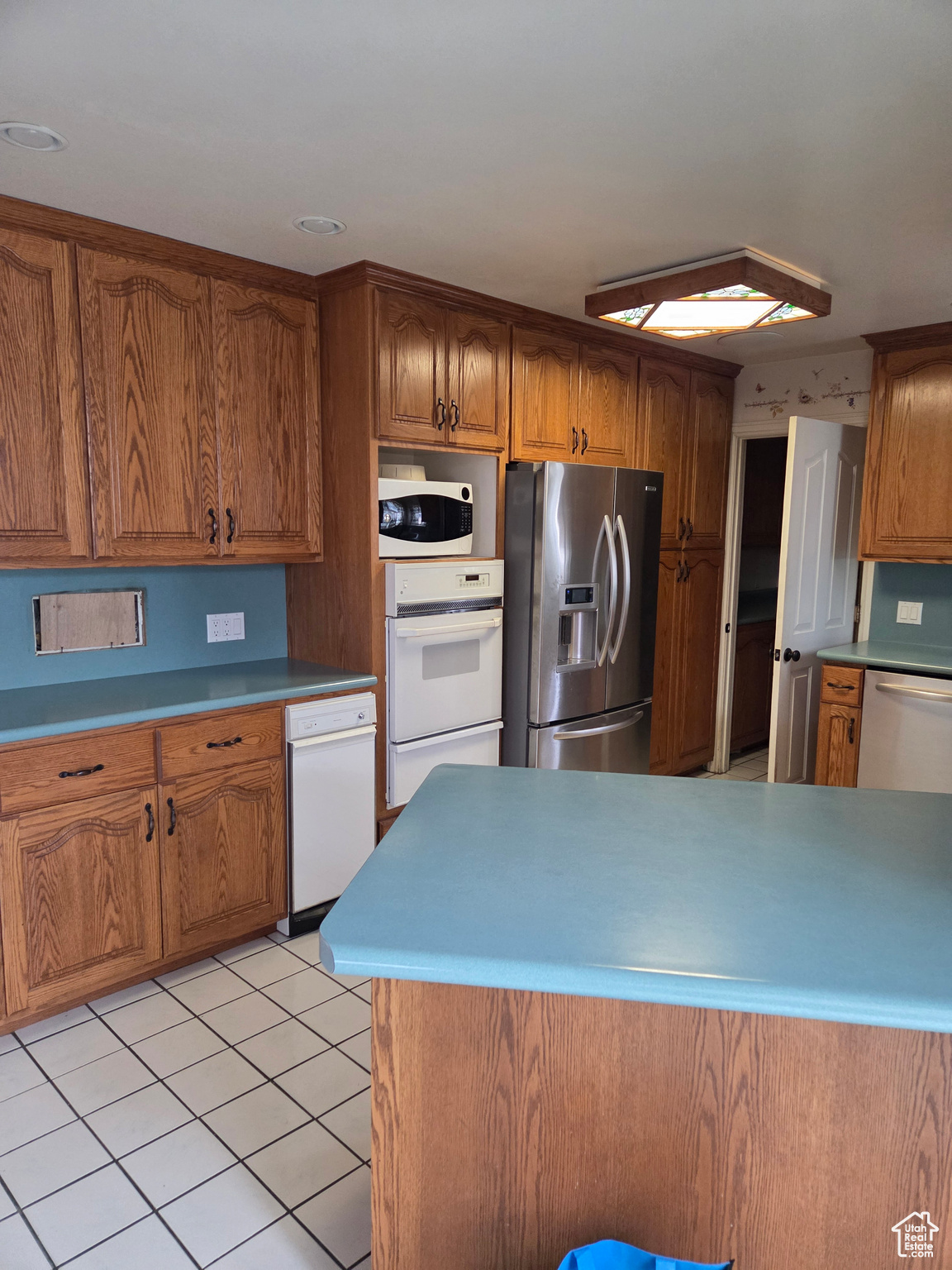 HILLCREST - Residential