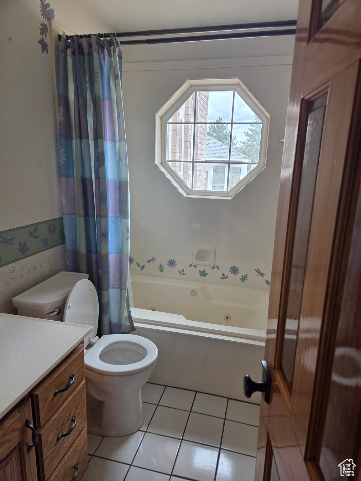 HILLCREST - Residential