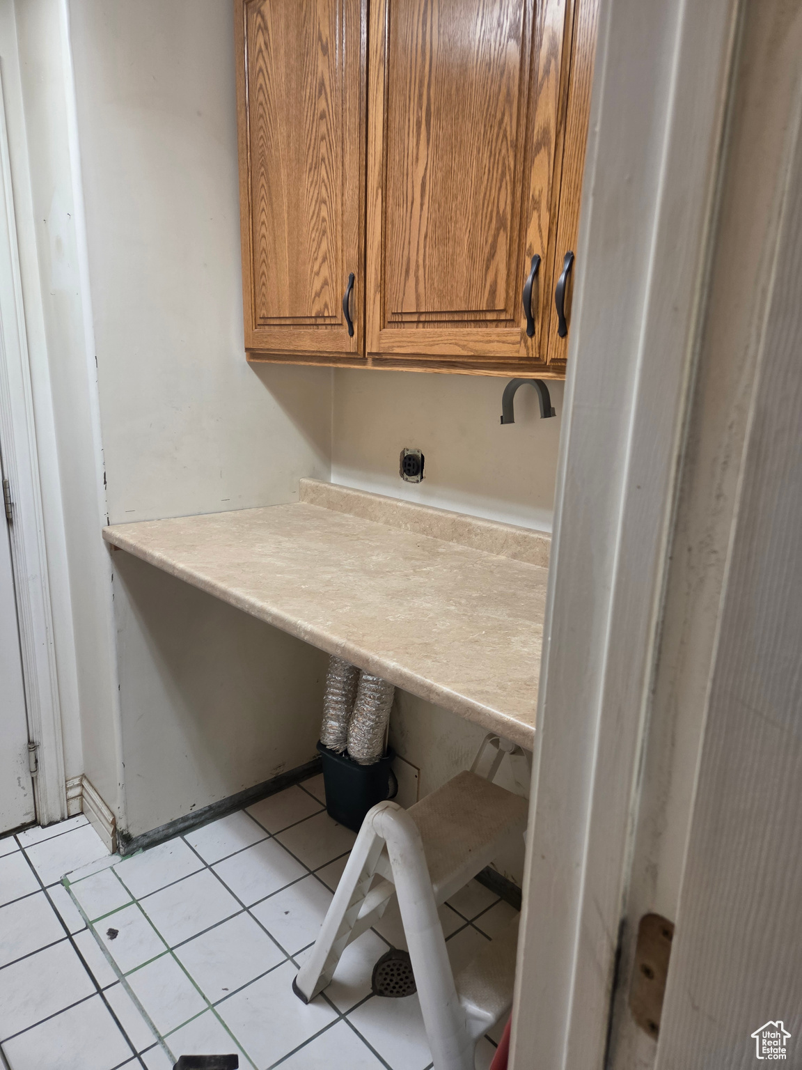 HILLCREST - Residential