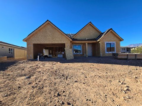 Tiny photo for 369 N FIRE ROCK WAY #101, Hurricane, UT 84737 (MLS # 2126701)