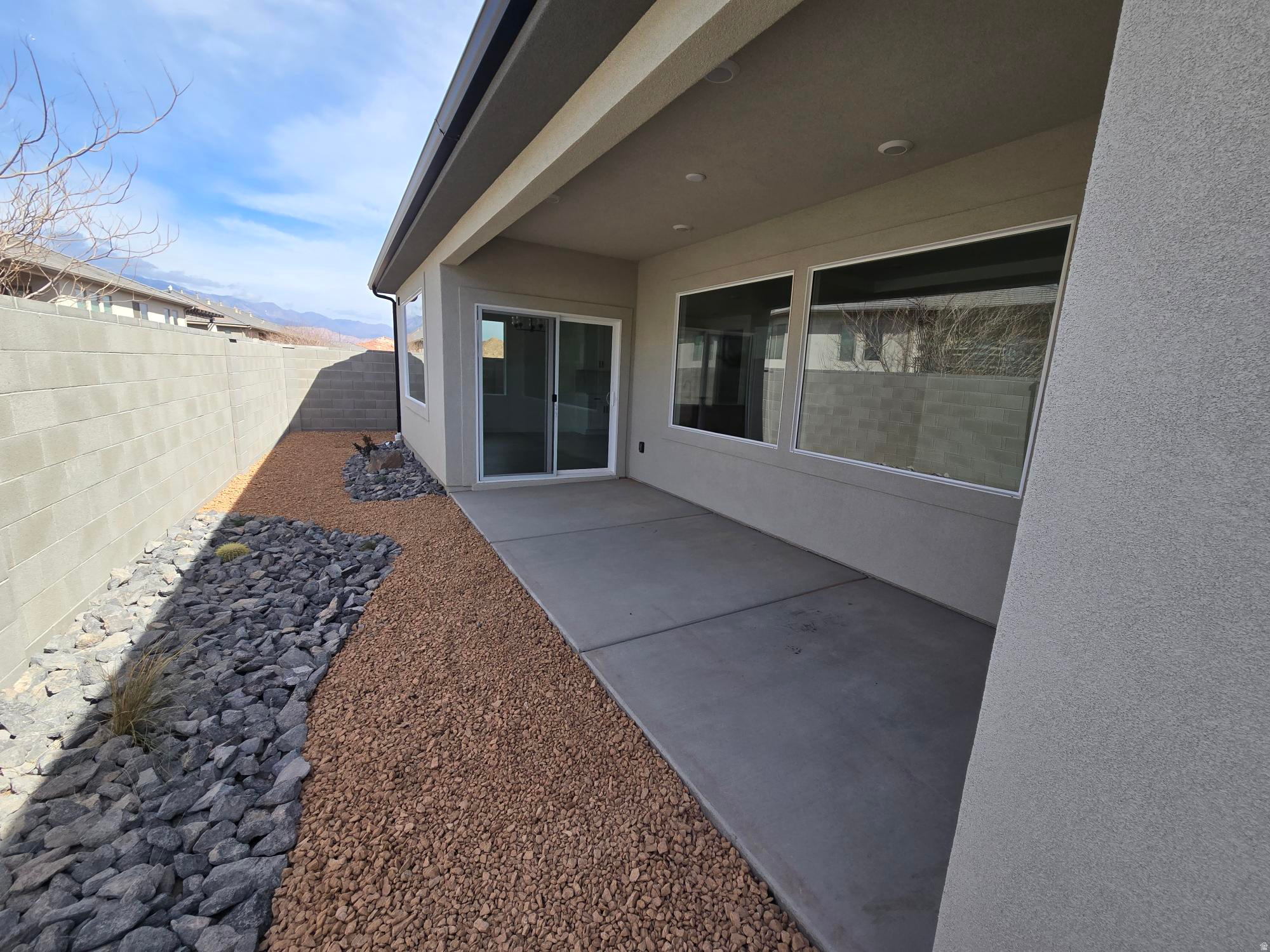 FIREROCK - Residential