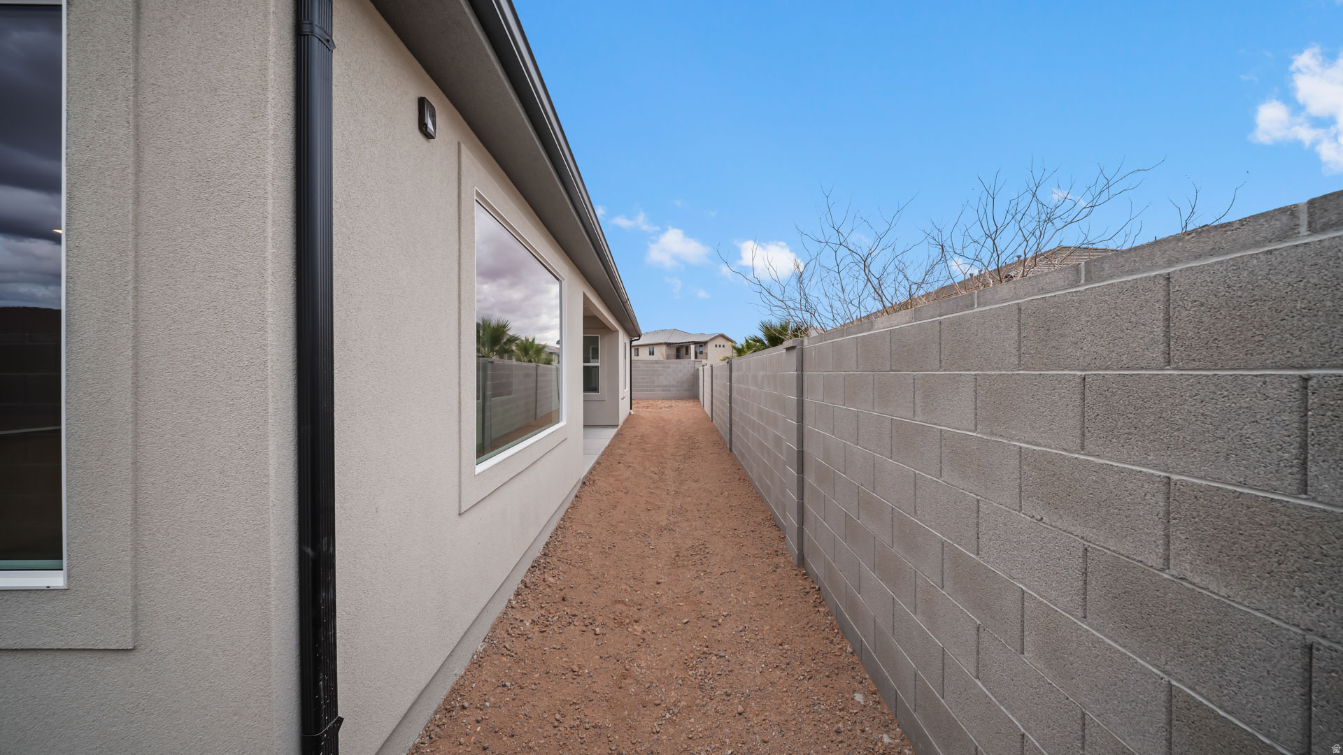 FIREROCK - Residential