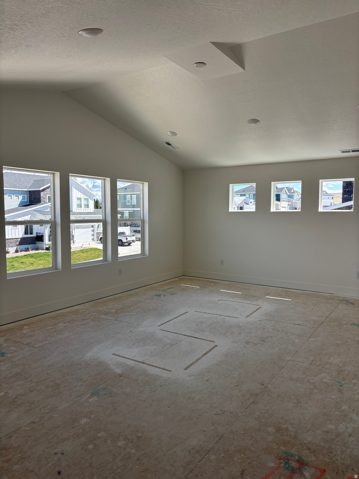 WESTON FIELD - Residential