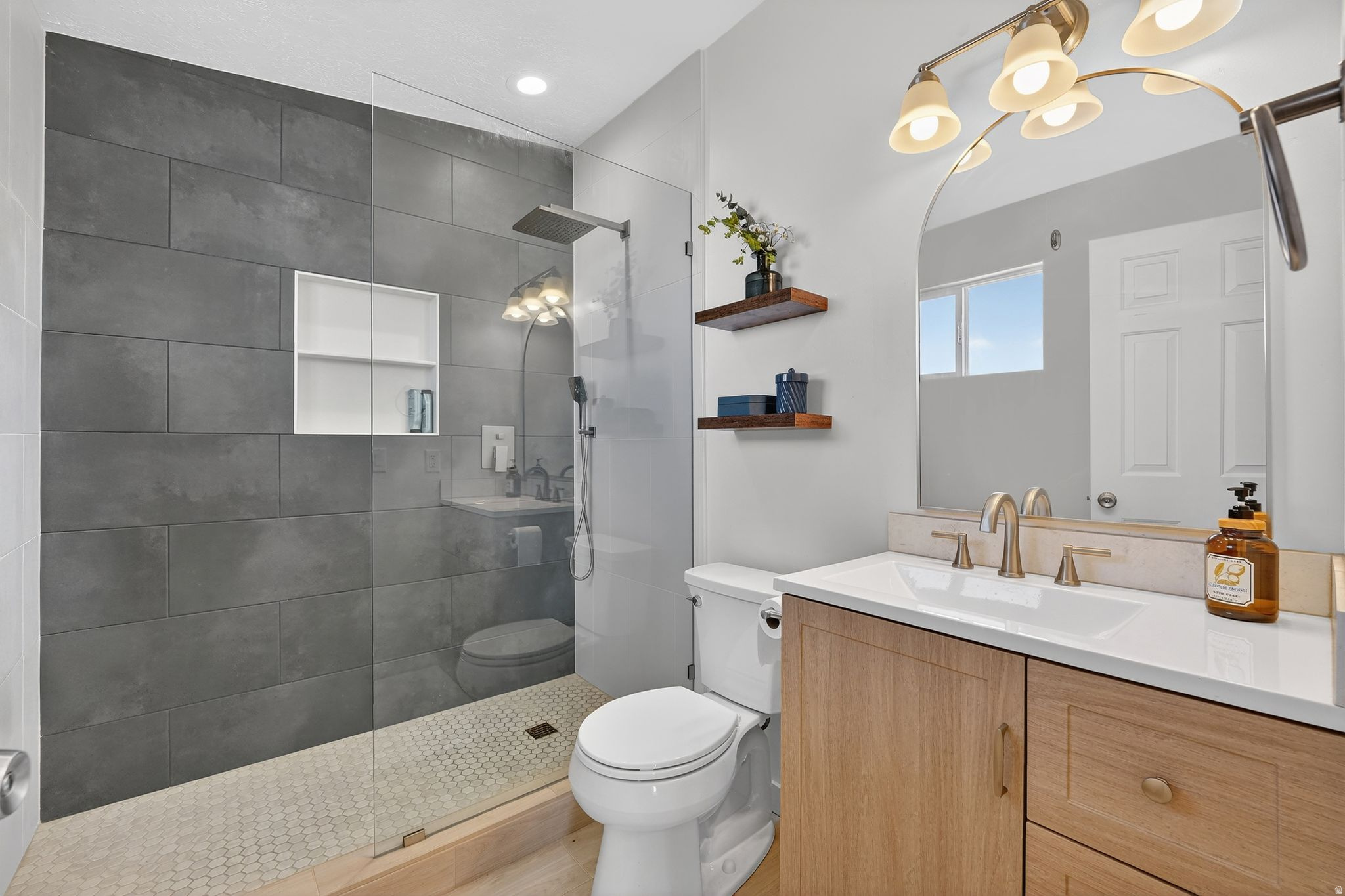 HOMESTEAD ES - Residential