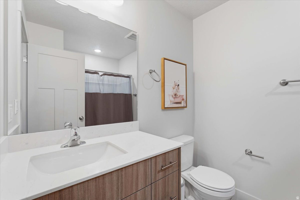 TERRACE PINES TOWNHO - Residential