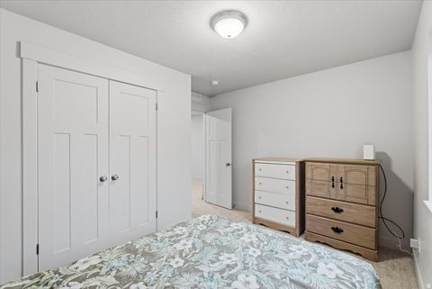 Tiny photo for 4958 S 475 W, Washington Terrace, UT 84405 (MLS # 2129310)