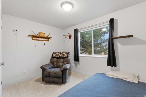 Tiny photo for 4958 S 475 W, Washington Terrace, UT 84405 (MLS # 2129310)