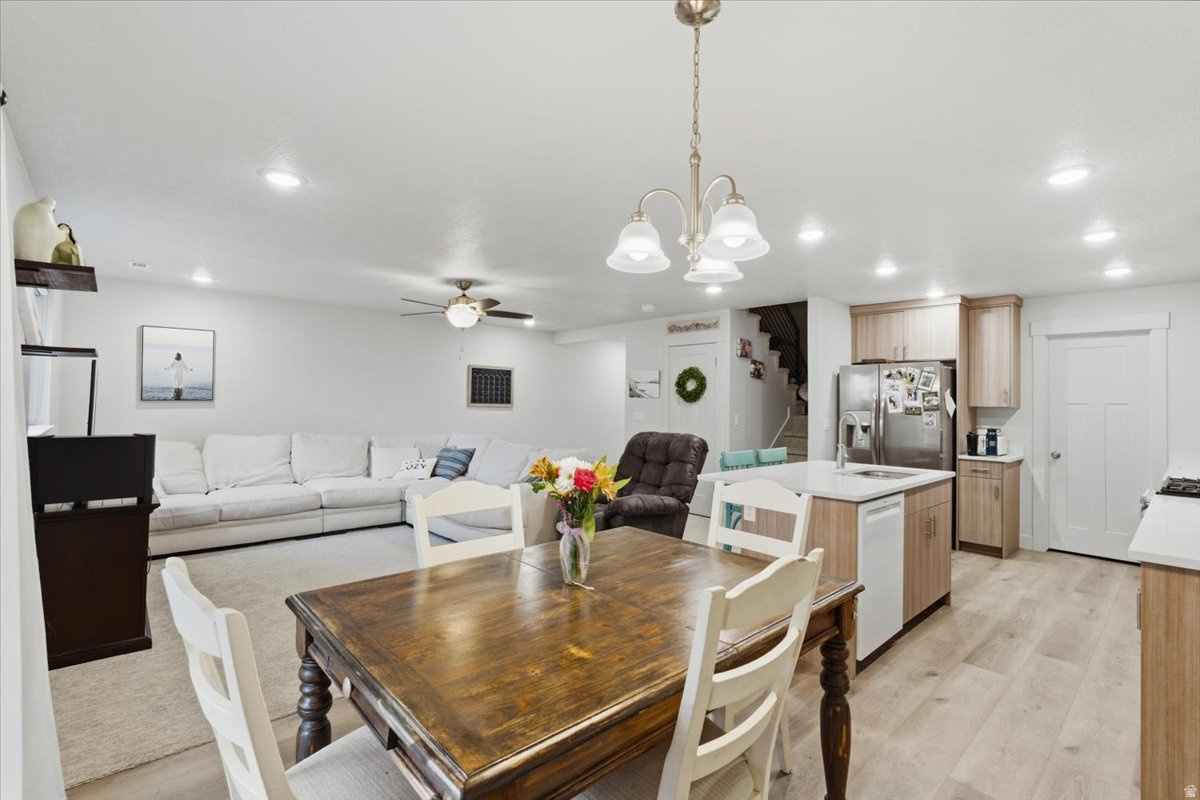 TERRACE PINES TOWNHO - Residential