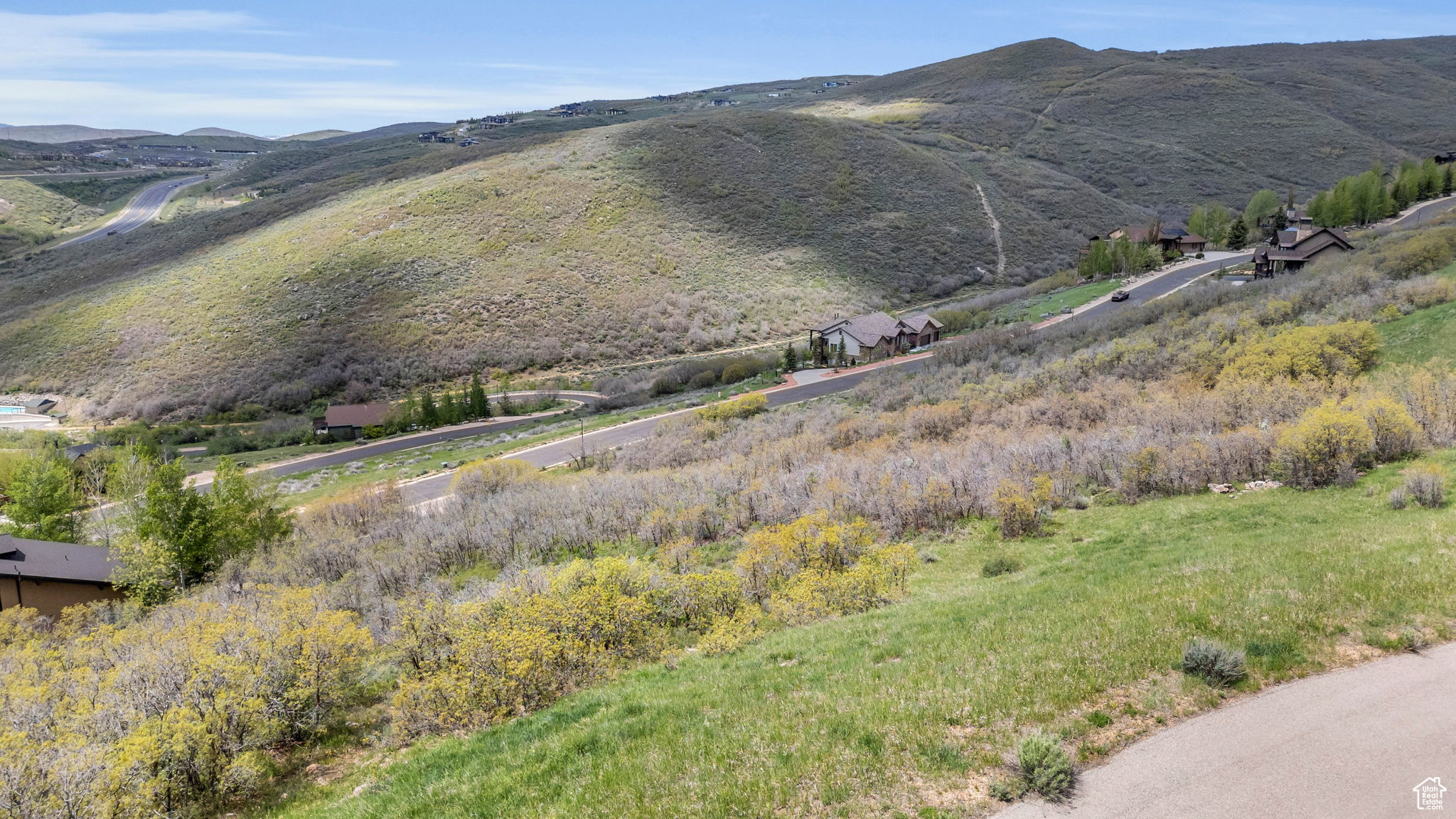 DEER MOUNTAIN - Land