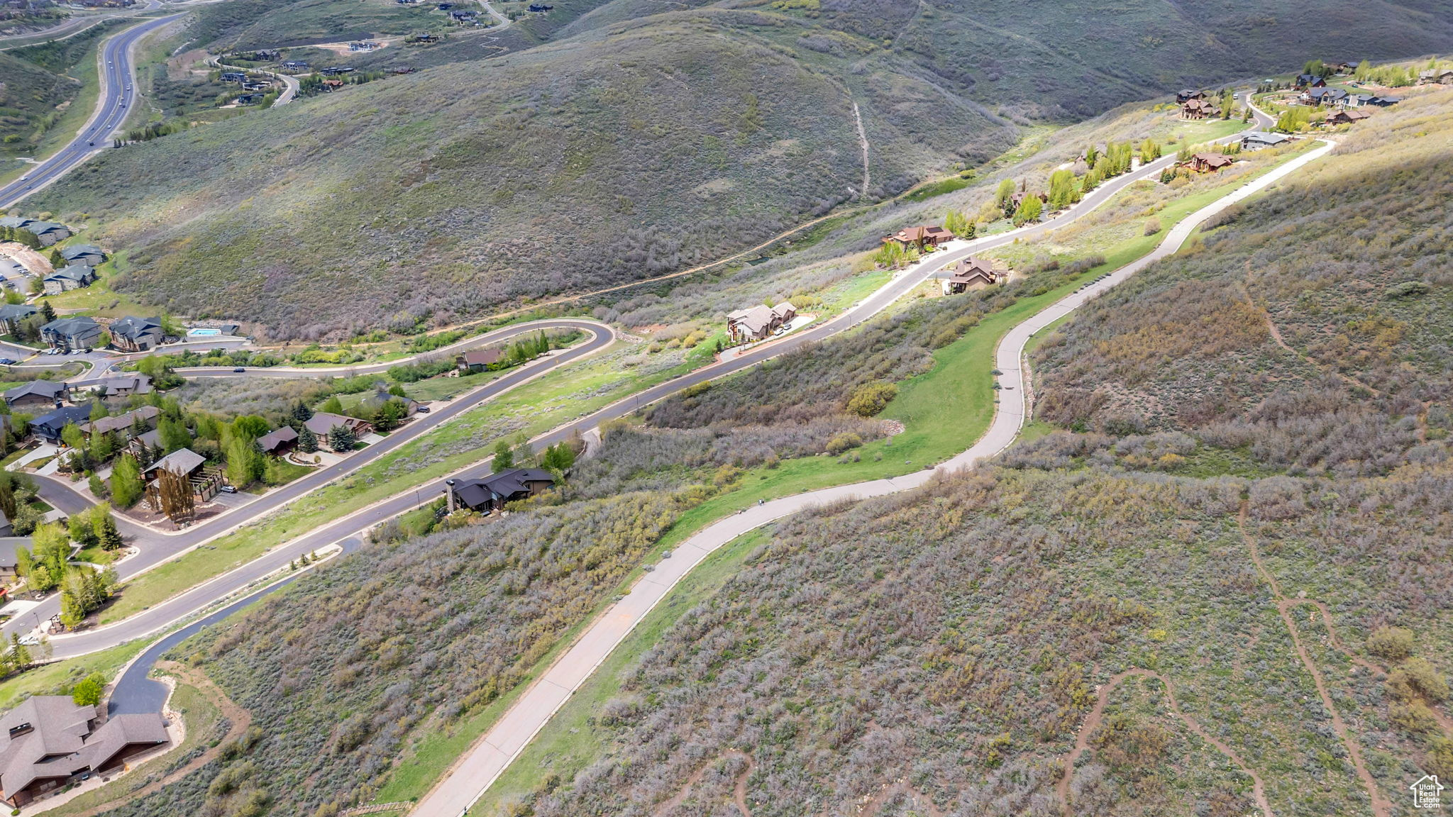 DEER MOUNTAIN - Land