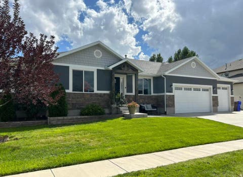 Homes For Sale - 1198 E Raven Way<br/> Eagle Mountain, UT 84005