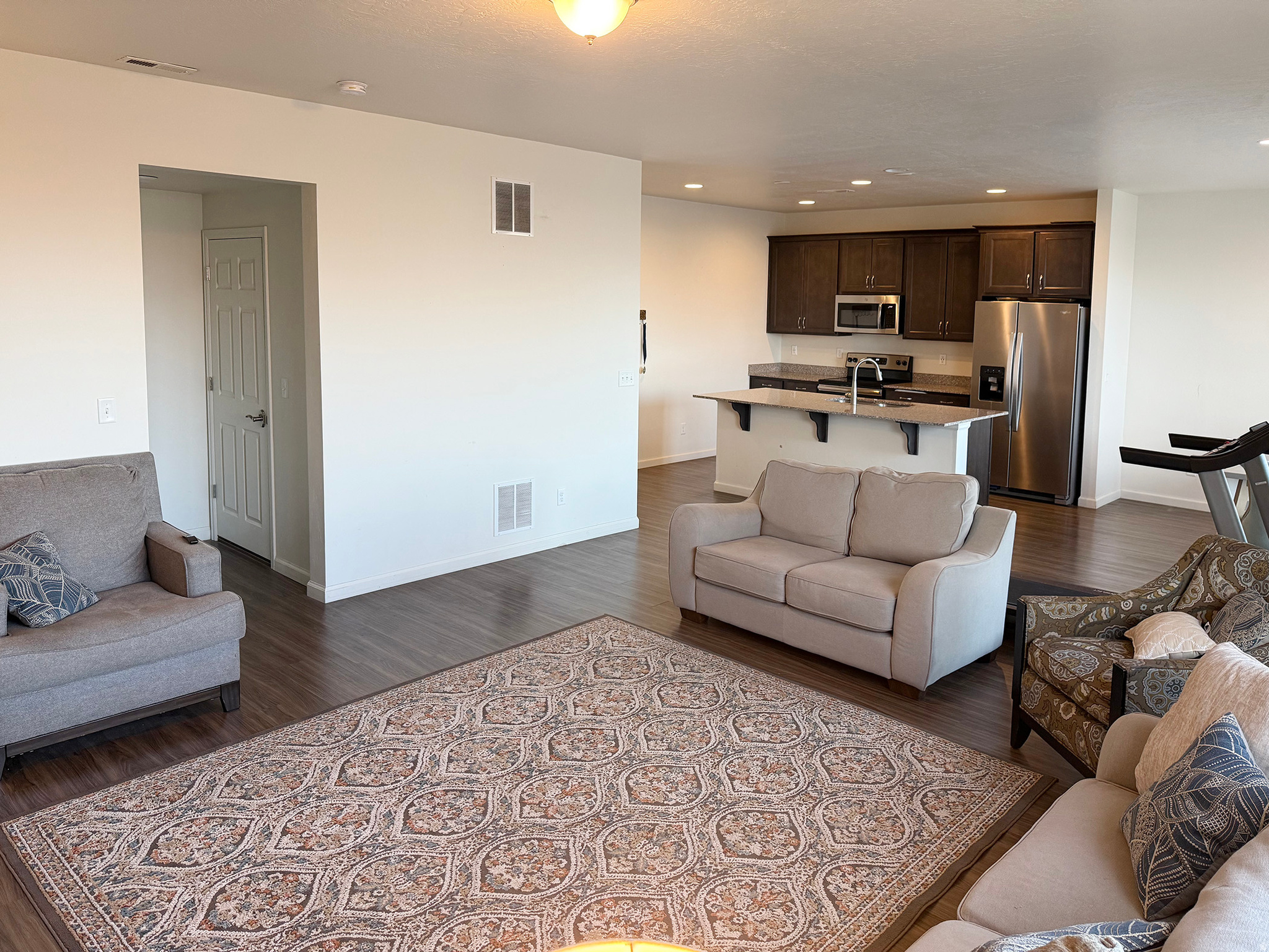 VILLAGE OF HAWKS - Residential