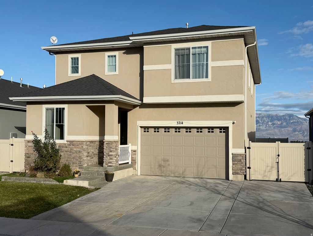 Photo of 3214 S HAWK DR W, Saratoga Springs, UT 84045 (MLS # 2122073)