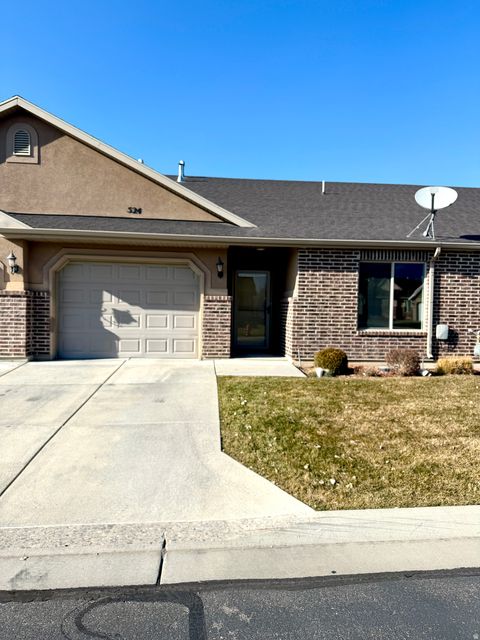 Tiny photo for 524 HYDE PARK LN, Kaysville, UT 84037 (MLS # 2134670)