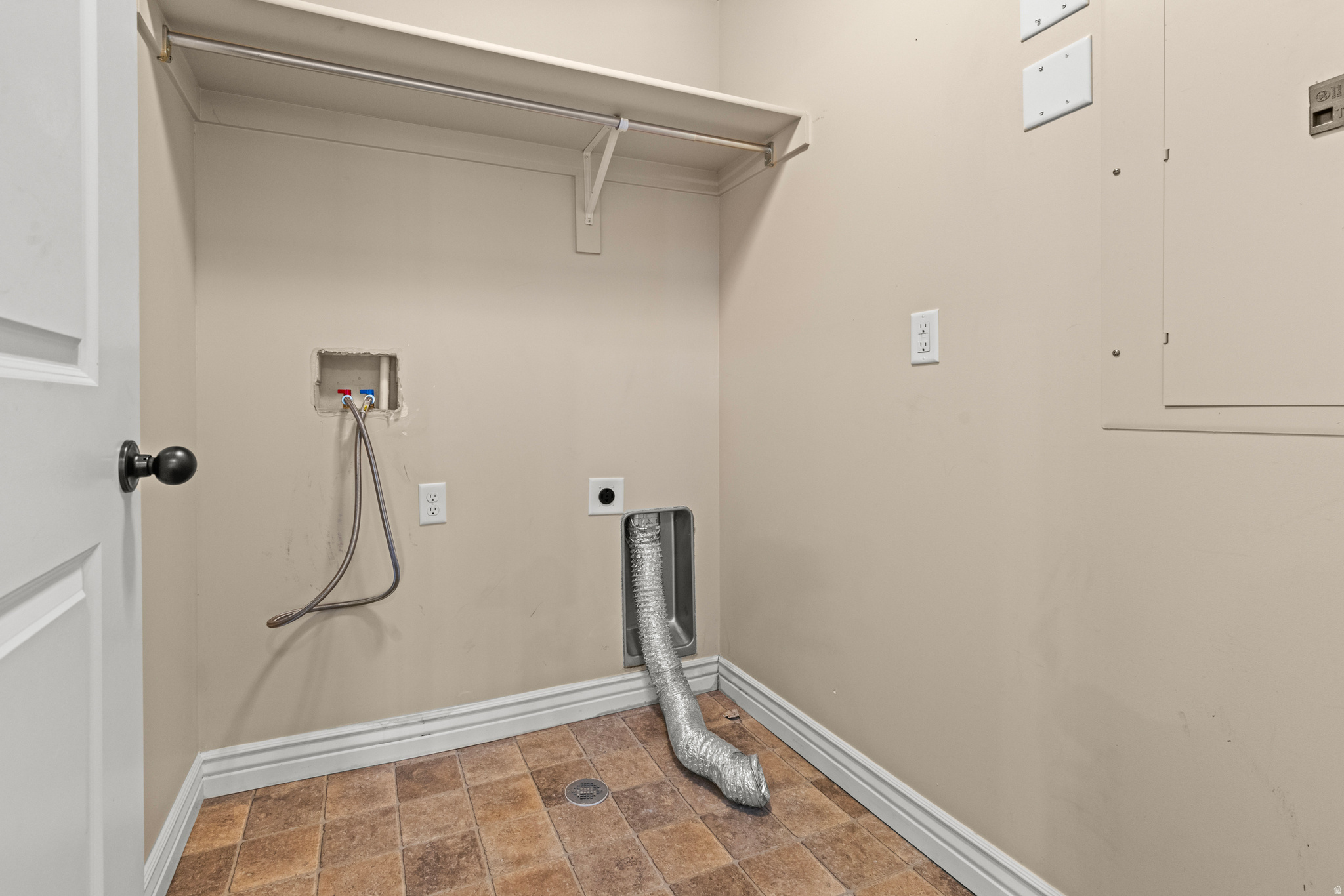 COTTAGES AT HYDE PARK - Residential