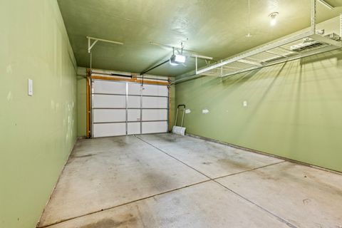 Tiny photo for 524 HYDE PARK LN, Kaysville, UT 84037 (MLS # 2134670)