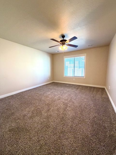 Tiny photo for 524 HYDE PARK LN, Kaysville, UT 84037 (MLS # 2134670)