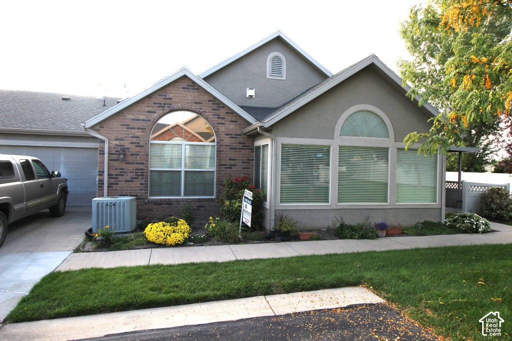 Photo of 486 W 300 S #D, Springville, UT 84663 (MLS # 2189473)