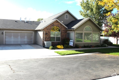 Photo of 486 W 300 S #D, Springville, UT 84663 (MLS # 2189473)