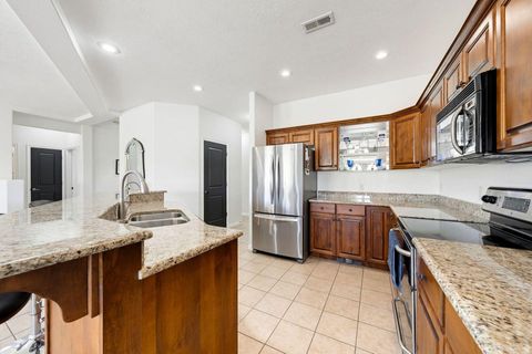 Tiny photo for 1109 N VENTANA DR, Washington, UT 84780 (MLS # 2152215)
