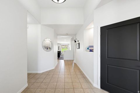 Tiny photo for 1109 N VENTANA DR, Washington, UT 84780 (MLS # 2152215)