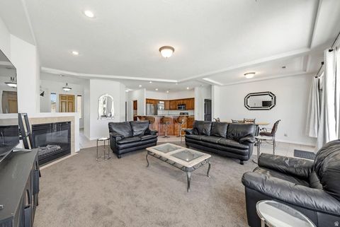 Tiny photo for 1109 N VENTANA DR, Washington, UT 84780 (MLS # 2152215)