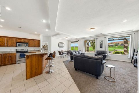 Tiny photo for 1109 N VENTANA DR, Washington, UT 84780 (MLS # 2152215)