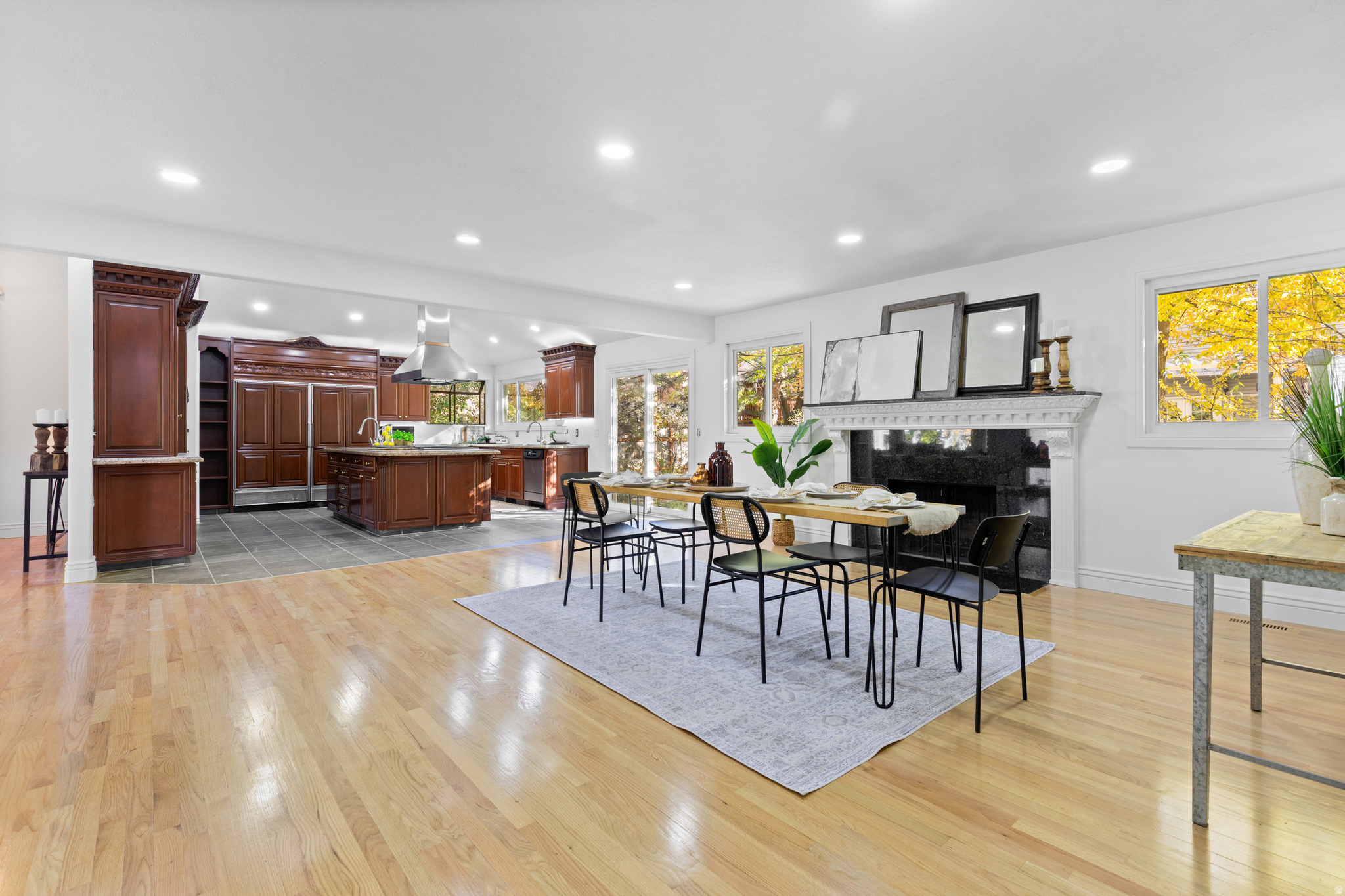 HILLSBOROUGH - Residential