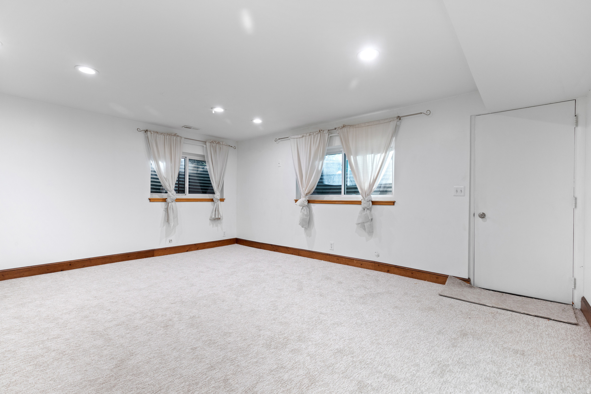 HILLSBOROUGH - Residential