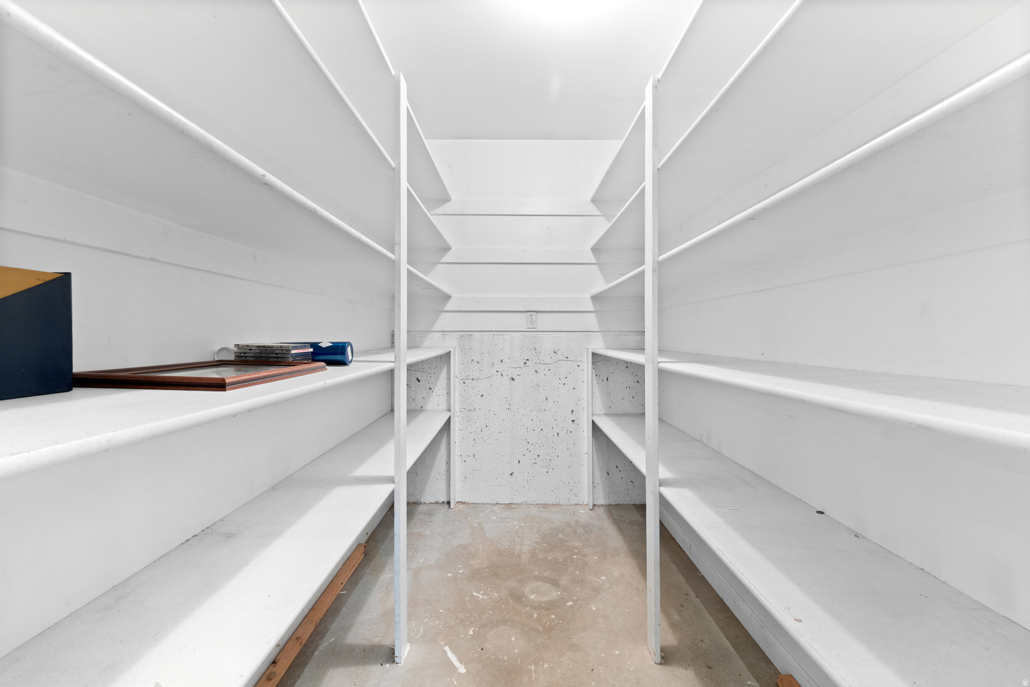 HILLSBOROUGH - Residential