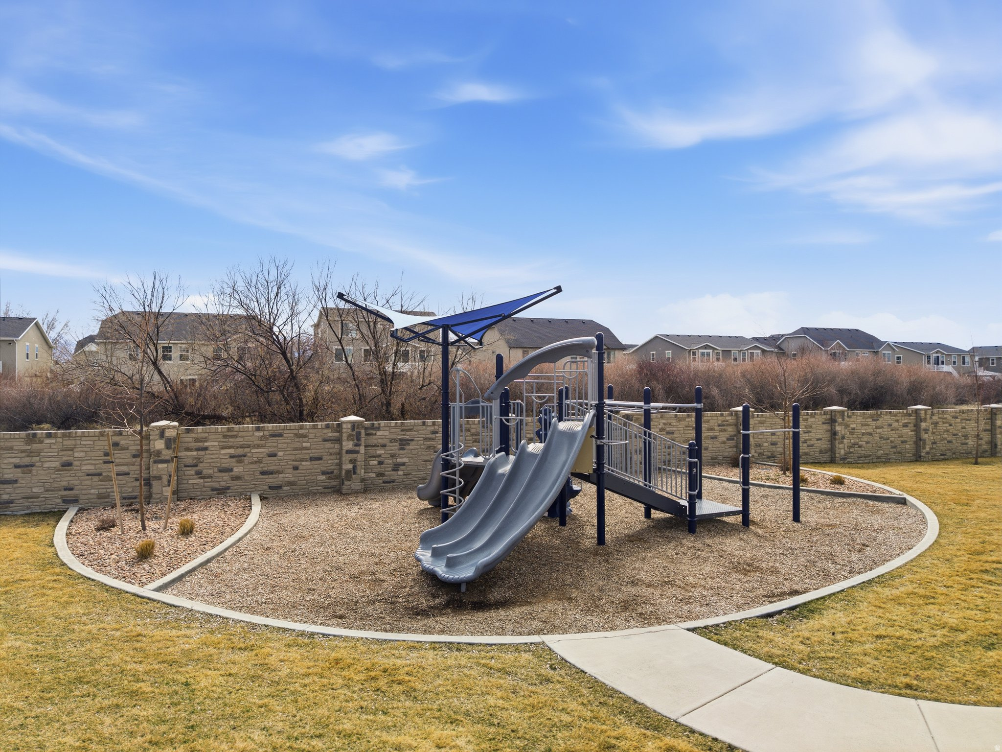 RENAISSANCE - Residential