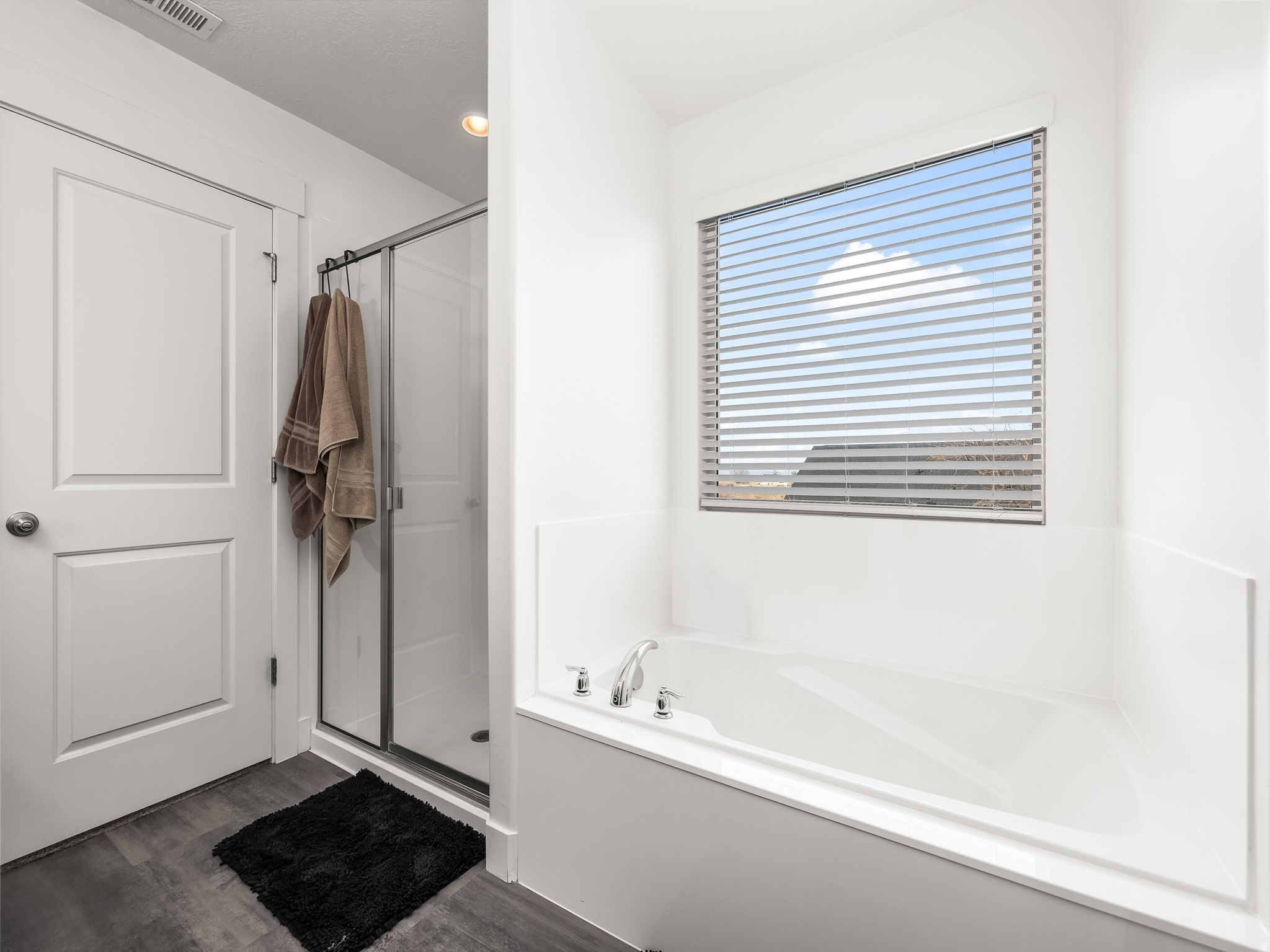 RENAISSANCE - Residential