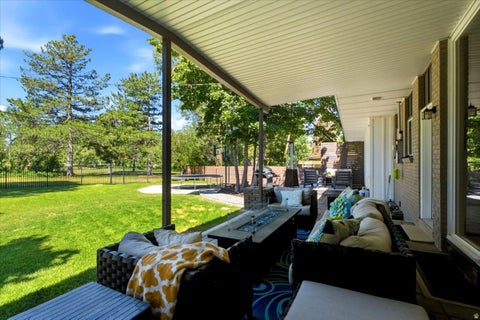 Tiny photo for 2882 E ETIENNE WAY, Sandy, UT 84093 (MLS # 2171199)