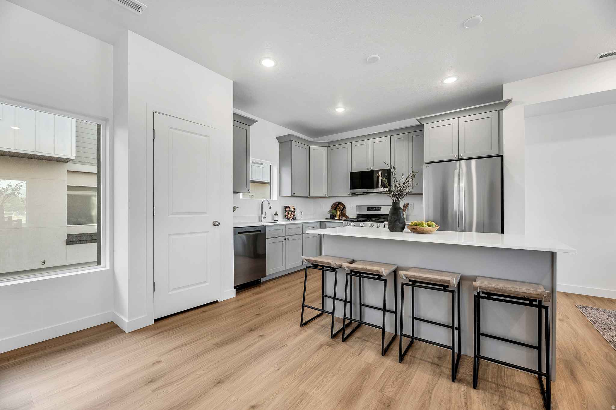 45TH & 5TH - Residential