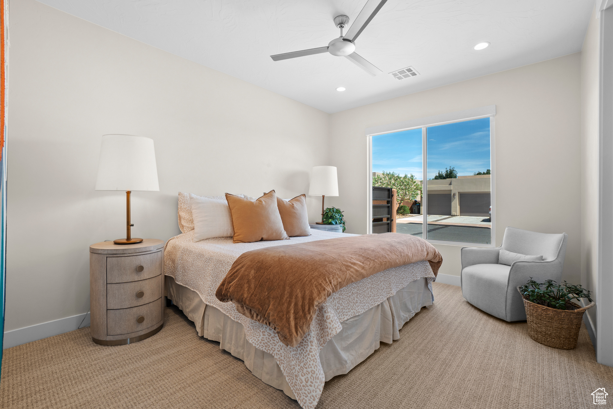 DUNES AT SAND HOLLOW - Residential