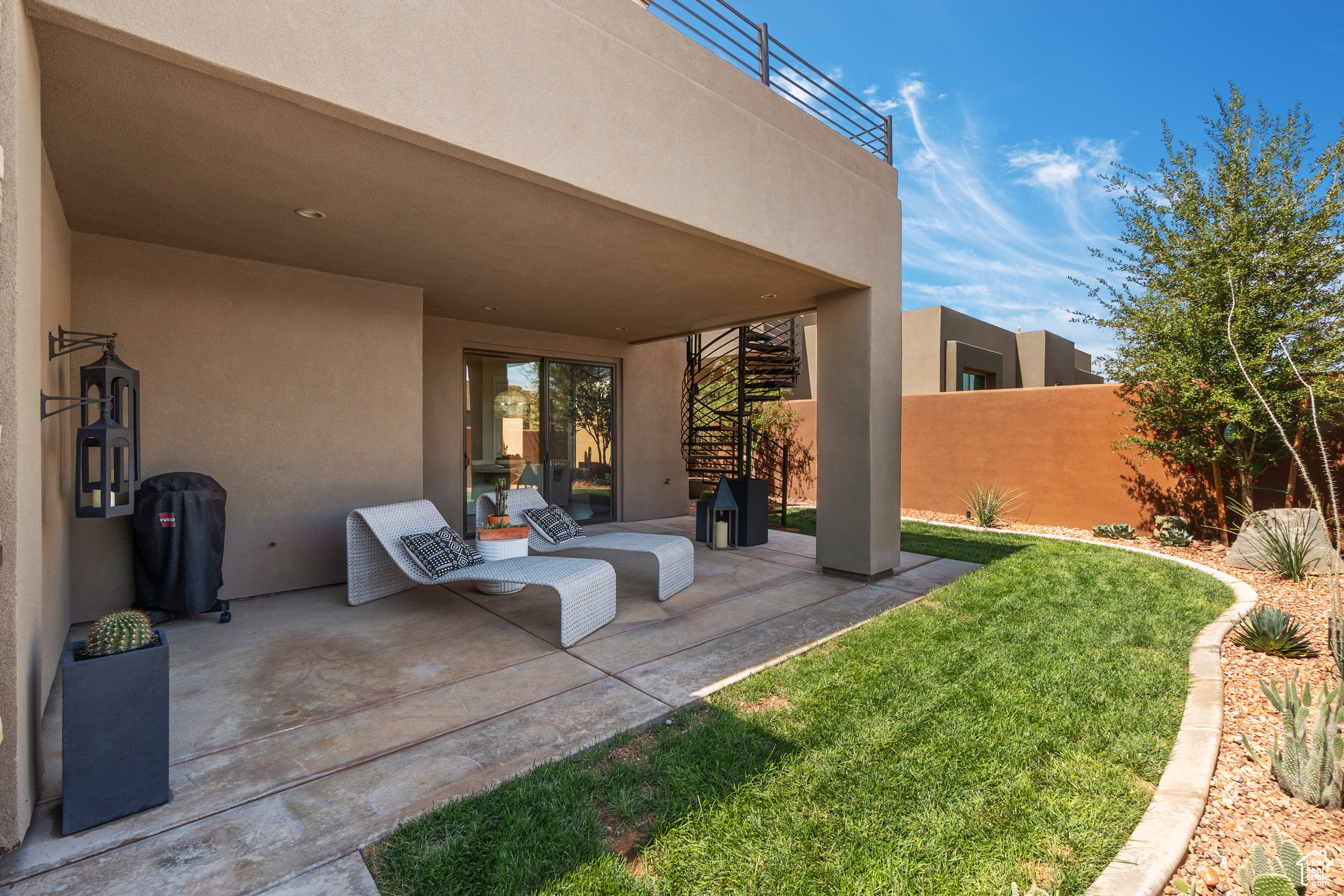 DUNES AT SAND HOLLOW - Residential