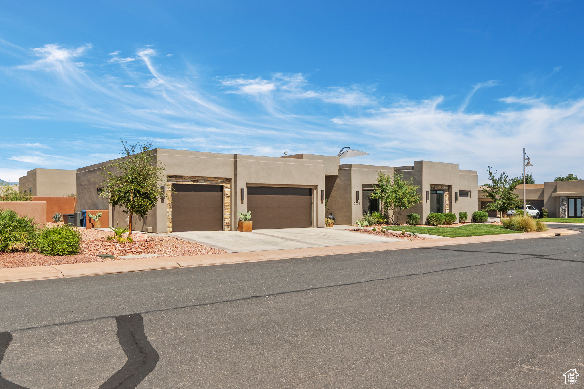 DUNES AT SAND HOLLOW - Residential