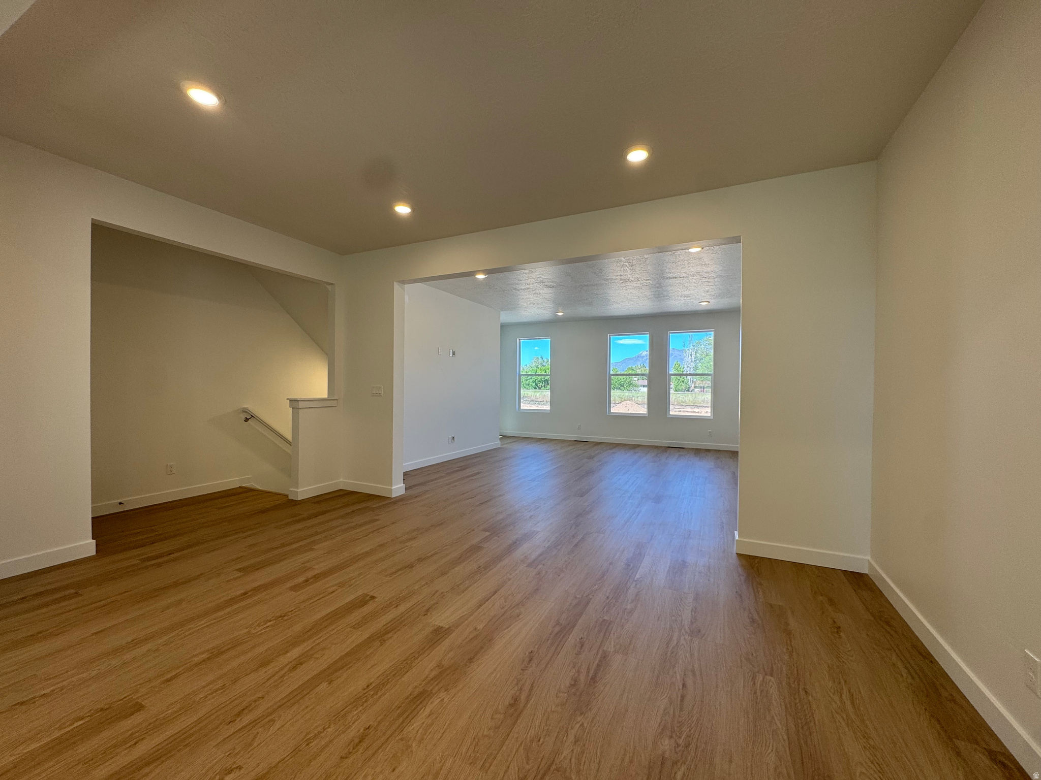 TRAILSIDE - Residential